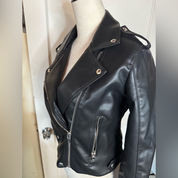 BlankNYC Faux Leather Moto Biker Jacket Goth Punk Skate Motorcycle Whimsygoth - Picture 2 of 9